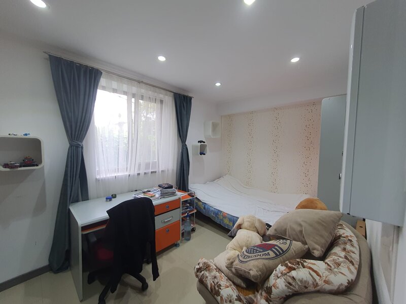 Buftea, 2 parcari, parter, gradina